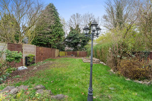 Photo 27- click for photo gallery